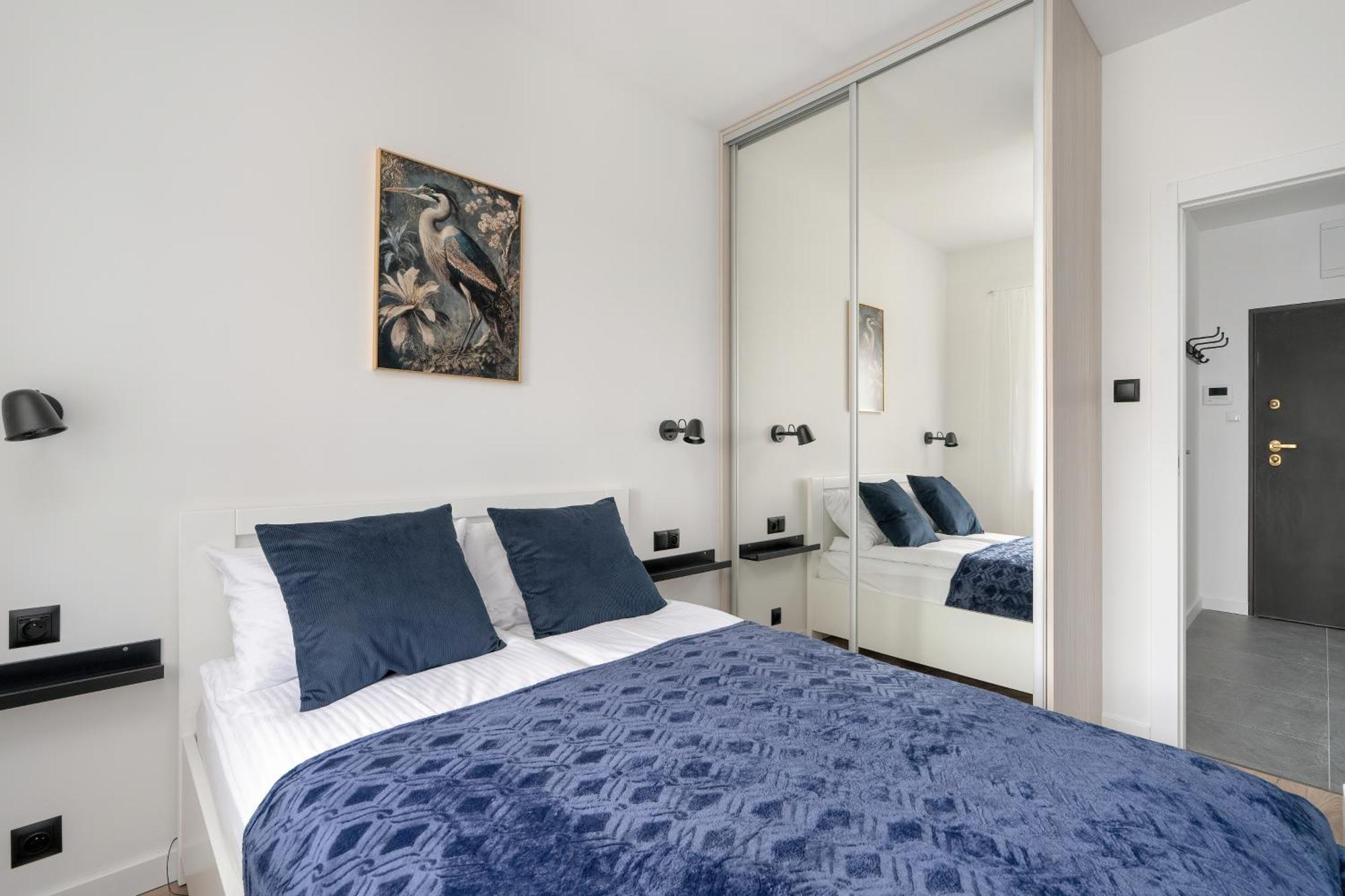 City Center Apartments With Gym & Free Garage Poznan By Noclegi Renters Ngoại thất bức ảnh