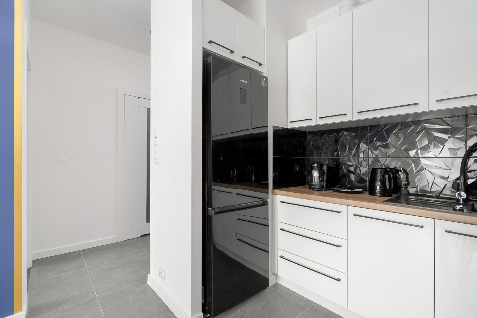 City Center Apartments With Gym & Free Garage Poznan By Noclegi Renters Ngoại thất bức ảnh