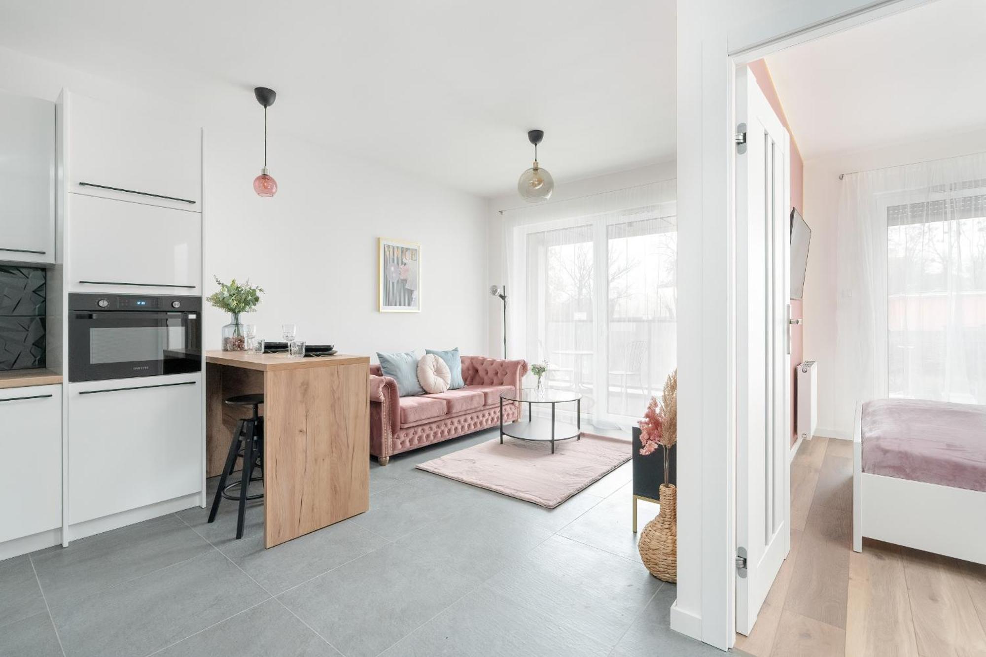 City Center Apartments With Gym & Free Garage Poznan By Noclegi Renters Ngoại thất bức ảnh