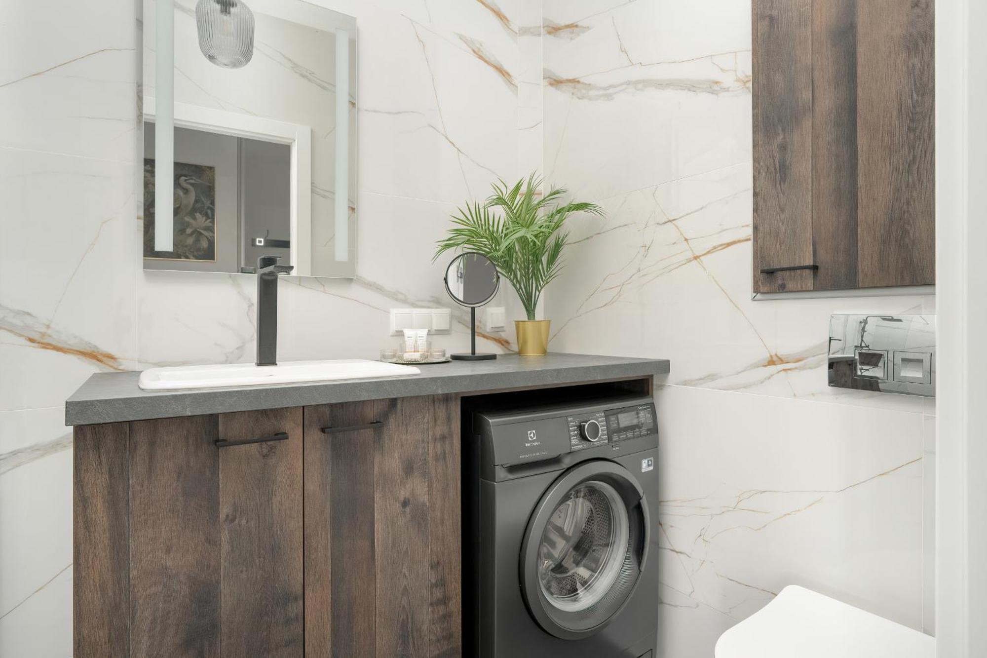 City Center Apartments With Gym & Free Garage Poznan By Noclegi Renters Ngoại thất bức ảnh